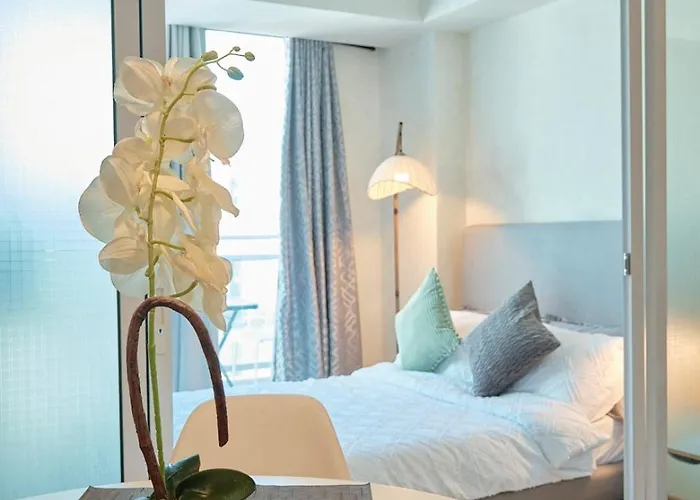 Bahamas Tower Azure Urban Residences By Nestled Nook Apartamento *