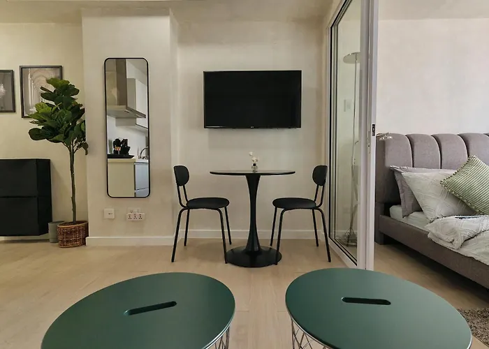 Bahamas Tower Azure Urban Residences By Nestled Nook Apartamento